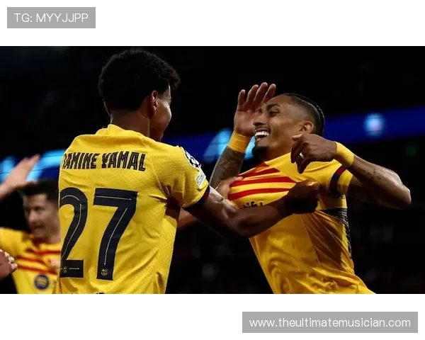 巴萨重返欧冠强队行列,对争冠格局带来变化,关键战表现仍需检验。 巴萨重返欧冠强队行列,对争冠格局带来变化,关键战表现仍需检验。